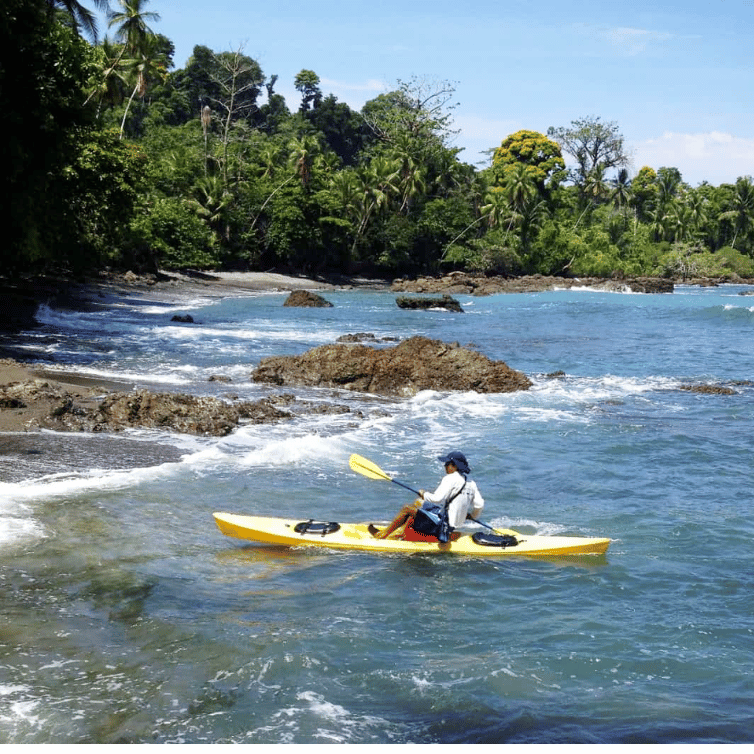 Sea Kayaking Tour SCP Corcovado