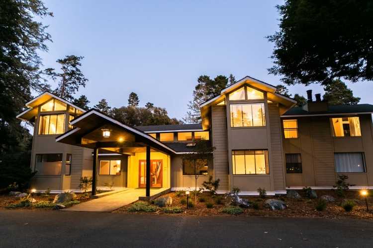The Lodge Building at SCP Mendocino Inn and Farm