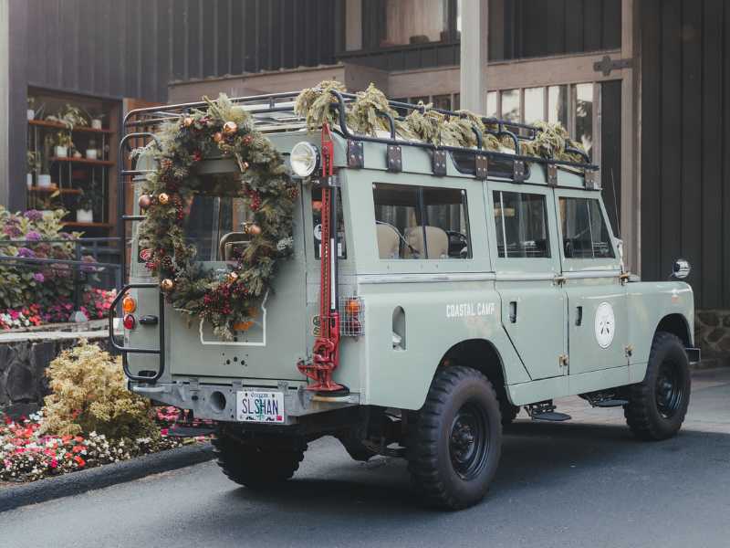 Salishan Coastal Lodge festive decorations